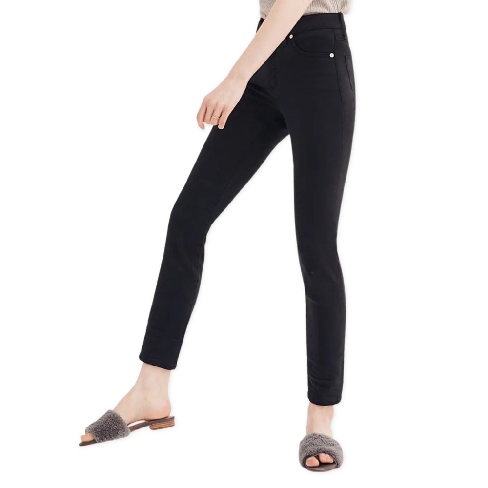 Madewell 9” High Rise Black Skinny Jeans